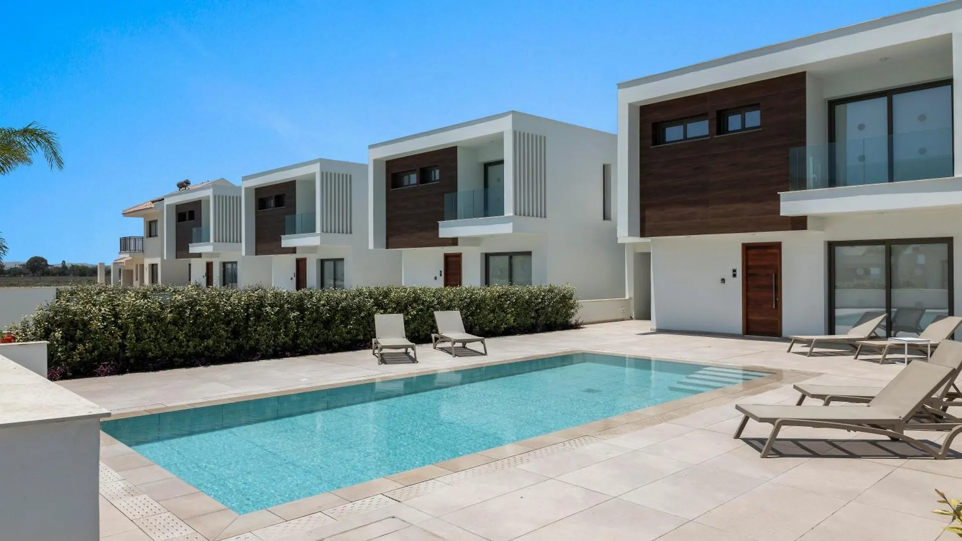 Serenity Waves Villa 9 location